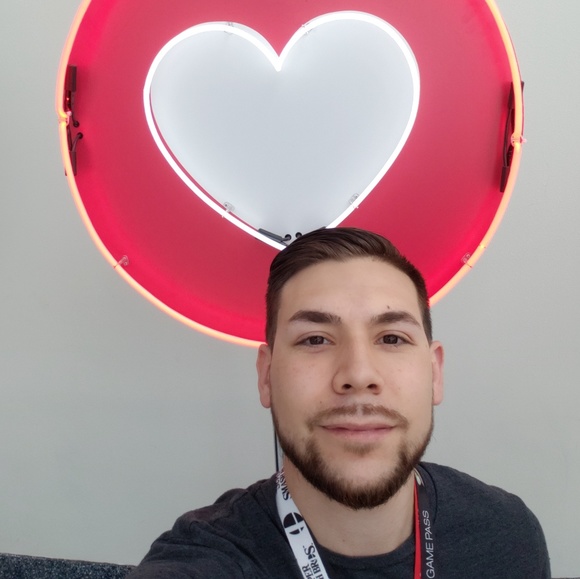 Meet your Posher, Jason - Picture 2 of 5